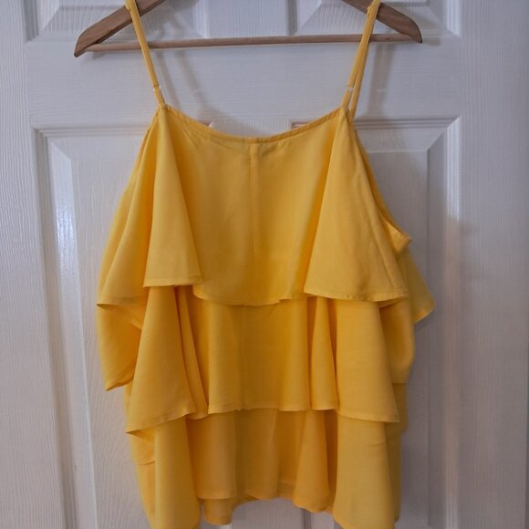 Women's Summer Layered Ruffle Yellow Sleeveless Top - Picture 5 of 7